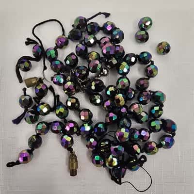  Women's Irridescent beads.
