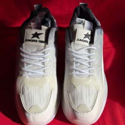  Mens Jinbar Breathable Mesh Sneakers Size 42