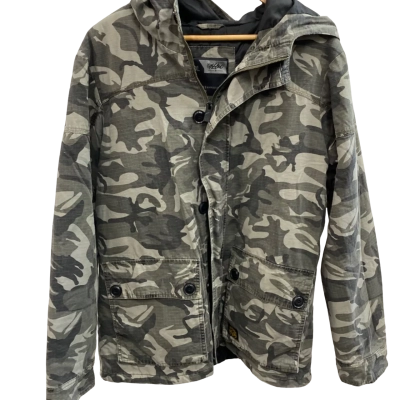 Mens Size XL Winter Jacket Camouflage 