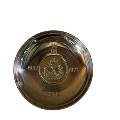 Queen Elizabeth 11 Silver Jubilee Commemorative Silver DIsh
