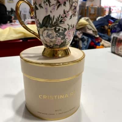 Cristina Re Mug 24ct Gold Trim