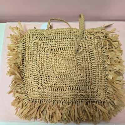 Gabee Womens Shoulder Bag Natural / Nude 