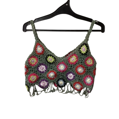  Womens  Size 10 Cropped Top Crochered A