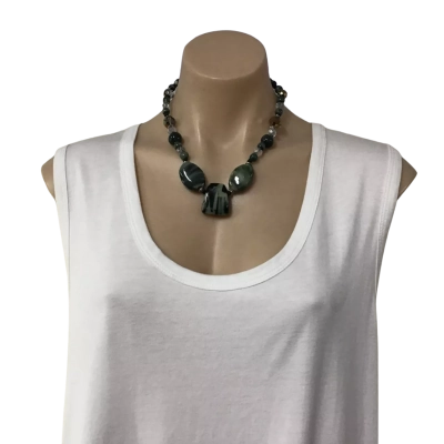  Womens Green / Grey and Silver Beaded Necklace 