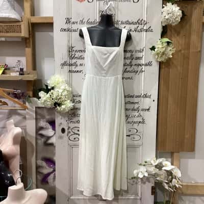 Kookai Brand! BNWT RRP $220.00!!THE DIXON TIEBACK PANEL DETAIL/ACCENTED MIDI DRESS! Womens  Size 38 Midi Dress / Sleeveless Dress  Off White / White 