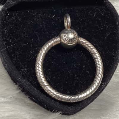 Pandora Womens Sterling Silver Moments O Pendant 