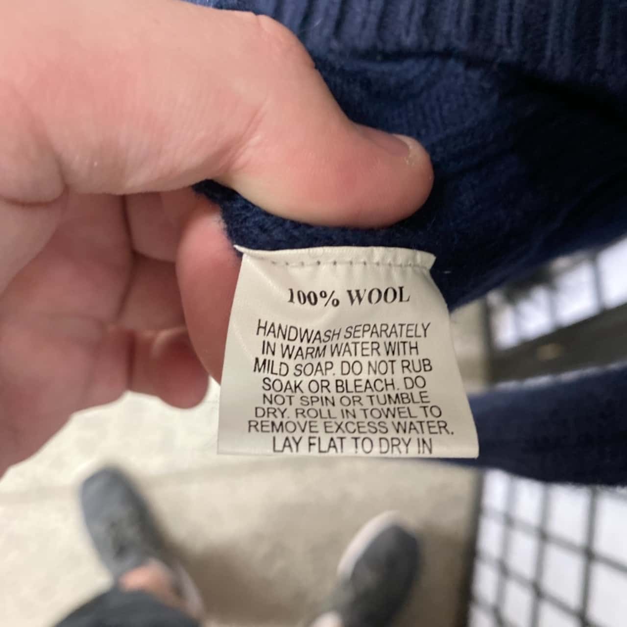 Jag Jeans Size XL 100% wool turtle neck 