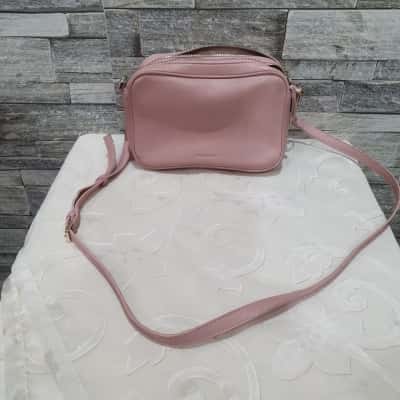 Country Road Womens Cross Body Bag Pink  