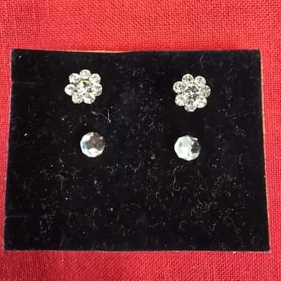  Womens Round Glass, diamond Cut Stud Earrings and Daisy Cluster Rhinestone Earrings 