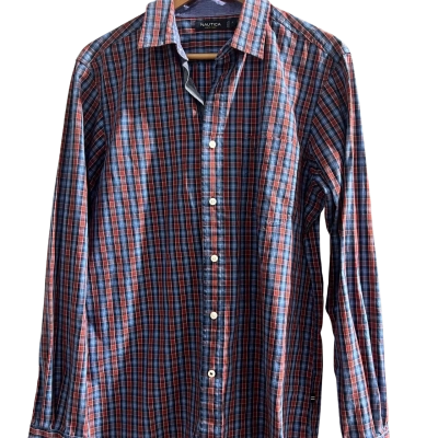 Nautica Men’s Button up shirt - Size M