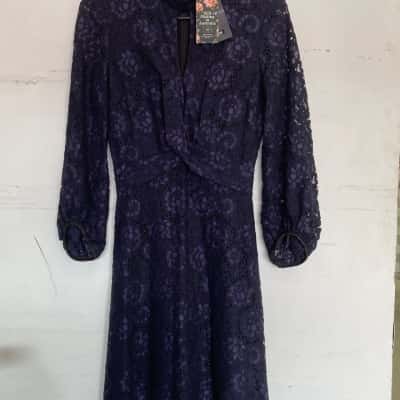 Cue Womens  Size 6 Cocktail Dress / Long Sleeve Dress Navy Blue 