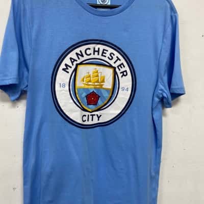 Manchester City Mens  Size M Short Sleeve T-shirt Blue 