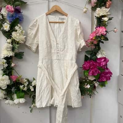 Forever New Womens  Size 14 White play suit 