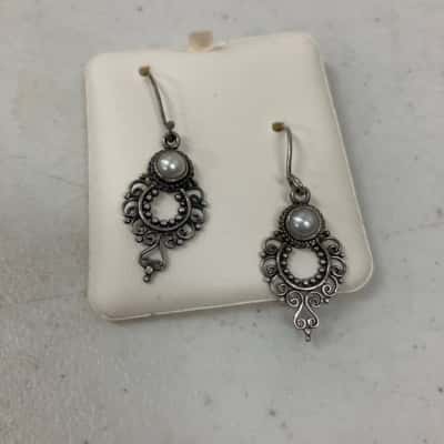Women’s Pearl? Sterling Silver Earrings