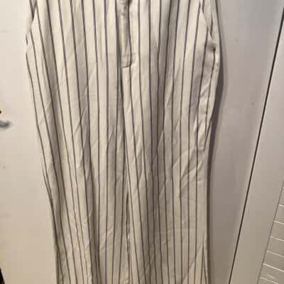 Zara Womens  Size L Flared Pants Black  / White 