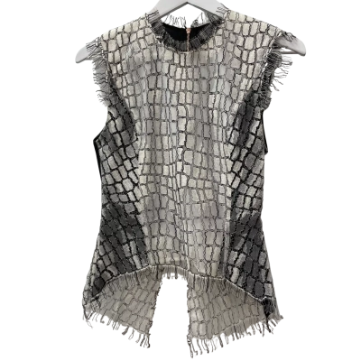 Ginger & Smart Women's Size 6 Black  / White Lace Skirt & Top