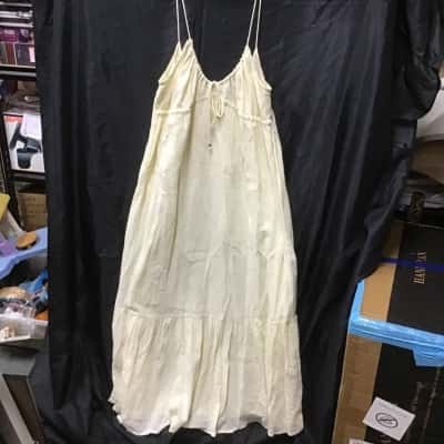 Tigerlily Womens  Size 12 Maxi Dress 