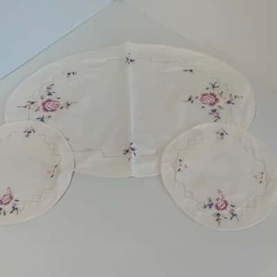 Cream Embroidered Duchess Set
