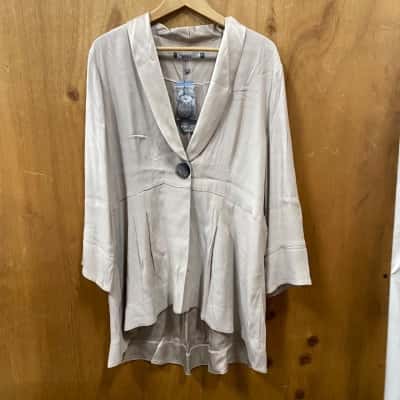 The Ark Beige Jacket Size L 
