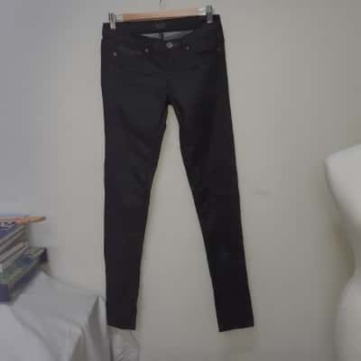 Guess Skinny Leg Jeans