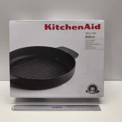 KitchenAid 26cm Cast Iron Stove Top Grill Pan Skillet Round Black Boxed