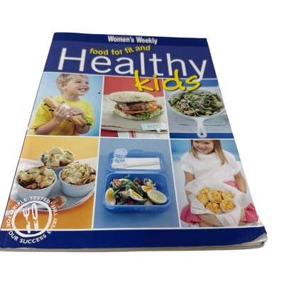 Woman’s weekly food for fit and healthy kids
