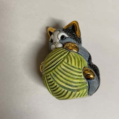 Cat with Green Yarn Statue