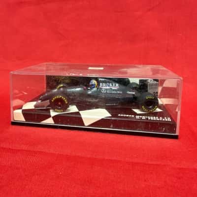 Mini Champs 1:43 1994 Sauber Mercedes C13 F1 Model