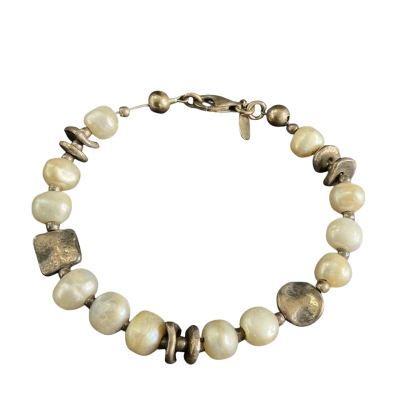 Magnolia freshwater pearl and sterling silver (925) Beaded Bracelet Pearl / Silver 
