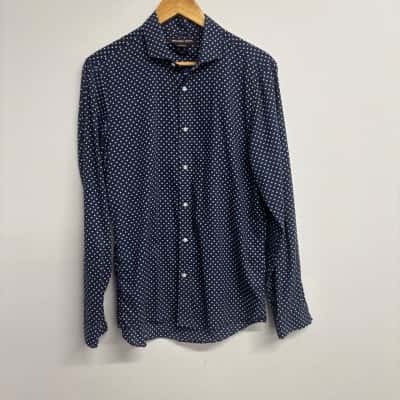 Michael Kors Mens  Size M Business Shirt Blue / White 