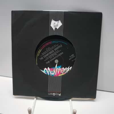 The Chantoozies Witch Queen 1986 Mushroom Records 7 Inch Vinyl Single The Chantoozie Shuffle