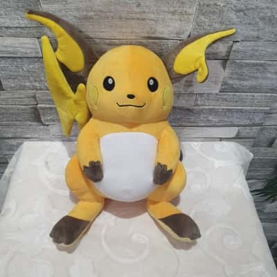 Pokémon Raichu Plush Toy 25cm 2024