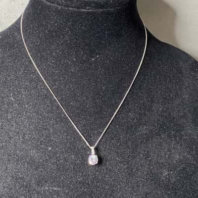 Bevilles Round Solitaire Stone W/Silver 925 Necklace Chain