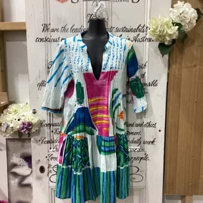 Gordon Smith Brand! 100% COTTON MULTICOLOURED  SEQUENCE ACCENTED DRESS! Womens  Size 12 Babydoll Dress / Midi Dress / Short Sleeve Dress  Multicoloured / Pattern 