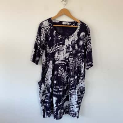 Ruby Rain Navy Blue Pattern Short SLeeve Mini Dress Size 12