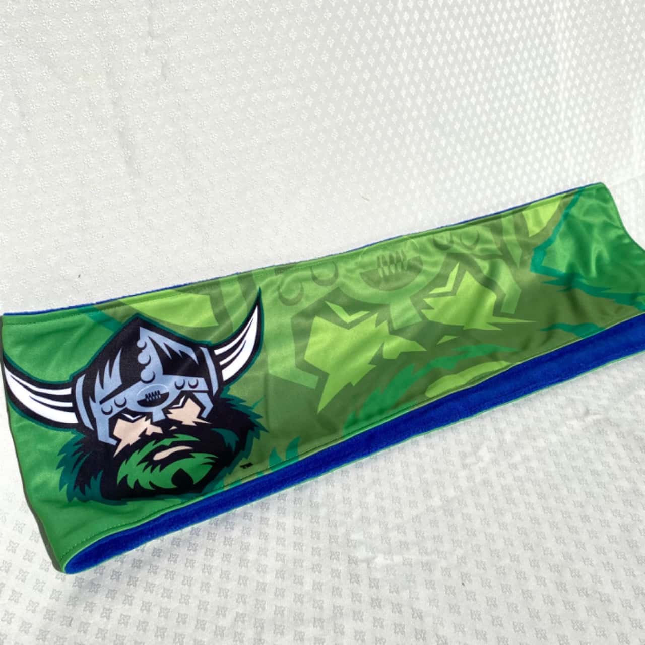 Nrl Material NRL Canberra Raiders Supporter Scarf (s) - Used Very Good | Salvos Stores