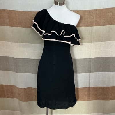 Review Womens  Size 10 Off The Shoulder Dress Beige / Black  