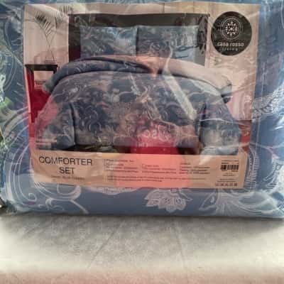 Casa Rosso QUEEN size Comforter Set RRP $99.99