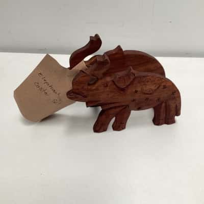 Wooden Elephant Coaster Holder 