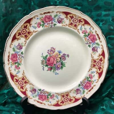 Royal Swan Mount Royal Dinner Plate.