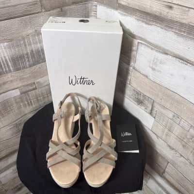 Wittner Woman’s Hudson Wedge Dove - Size 39