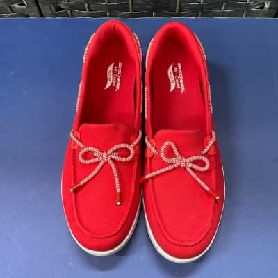 Skechers Unisex  Size 41 Red Boat Shoes