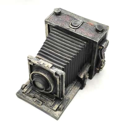 Bookend Camera Bronze/Metal Effect Resin Made - See Pics  (brica shelf)