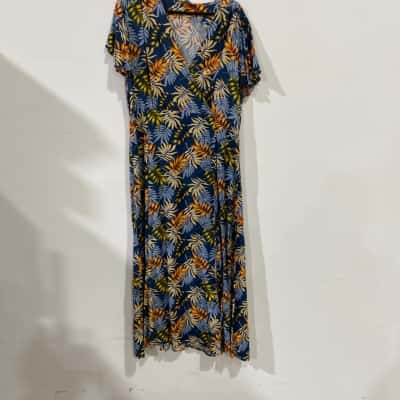 Capture Leaf Print Maxi Dress Womens  Size 18 Floral RRP $99.99