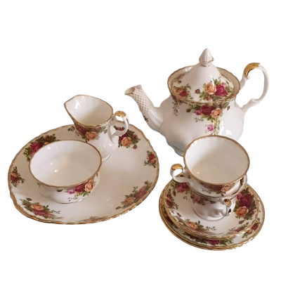 Vintage 1962 Royal Albert 10 Piece Tea Set