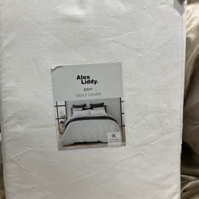 Alex Liddy Edit Super King Quilt Cover White 