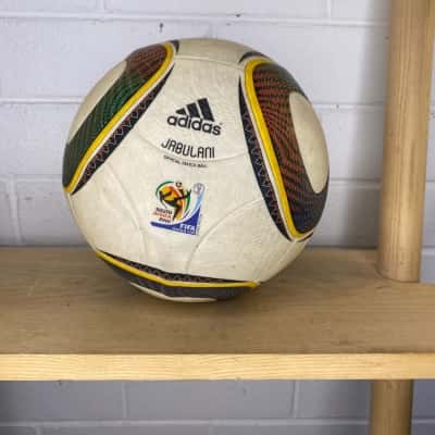 Adidas FIFA World Cup 2010 Jabulani Official Match Ball South Africa 2010