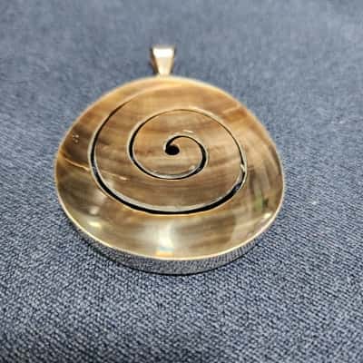  Womens Pendant Coral Medium to Largel 