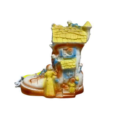 "Old woman who lived in a shoe" vintage night lamp 