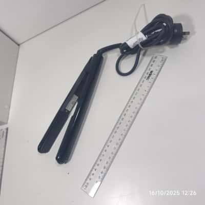 Gem Professional Hair Straightener Tested and Tagged 